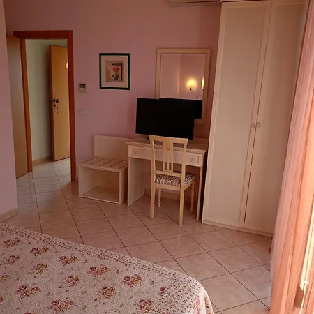 Il Casale 3* Martinsicuro